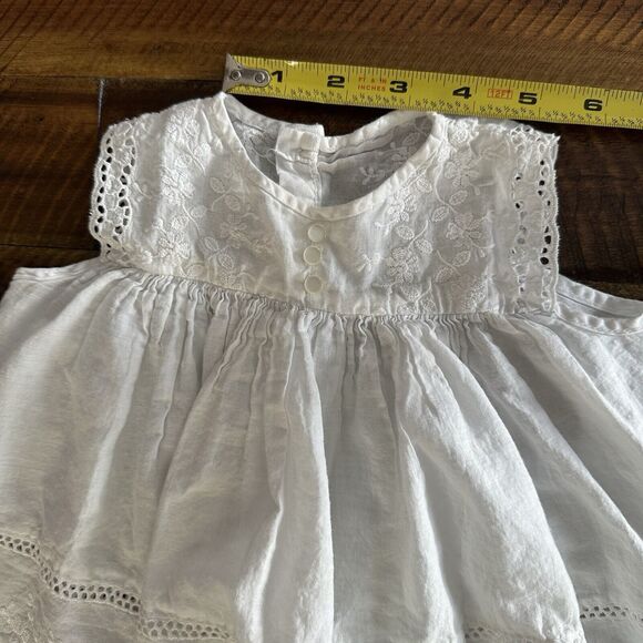 Vintage Baby Dress White Floral Embroidery Eyelet Button Back Size 6 Months - Picture 8 of 8